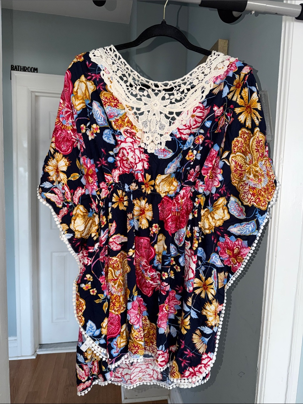 Floral Crochet-Trim Navy Women’s Tunic Top